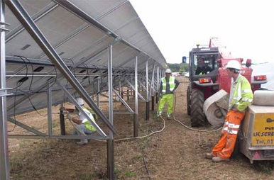 TENKOSTĚNNÁ OCELOVÁ KONSTRUKCE PRO FOTOVOLTAIKU (2)